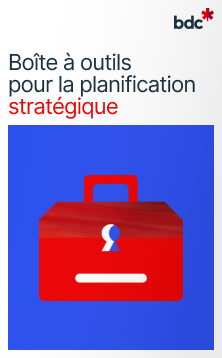 Illustration d'une boîte à outils rouge avec le texte Boîte à outils pour la planification stratégique